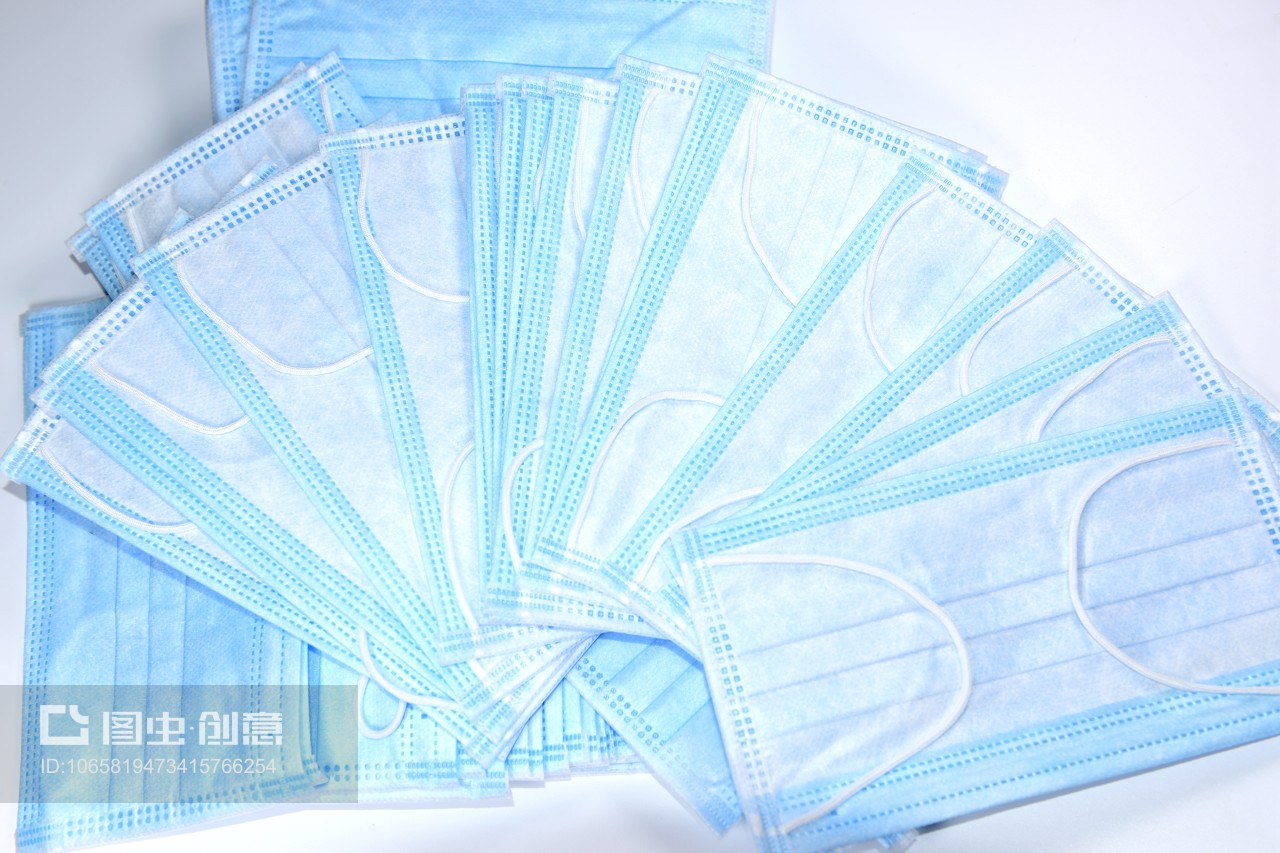 藍色一次性防病毒口罩 醫護人員的安全防線與互聯網信息服務新趨勢